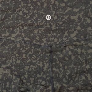 Lululemon leggings align